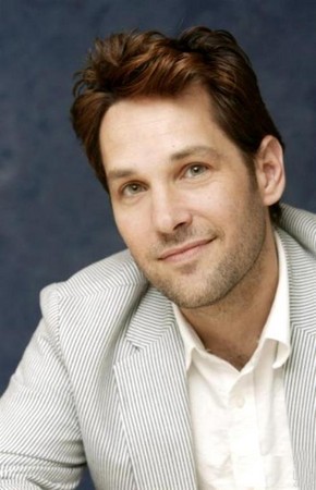 douglas)以及保罗路德(paul rudd),一个饰演蚁人科学家汉克皮姆(hank