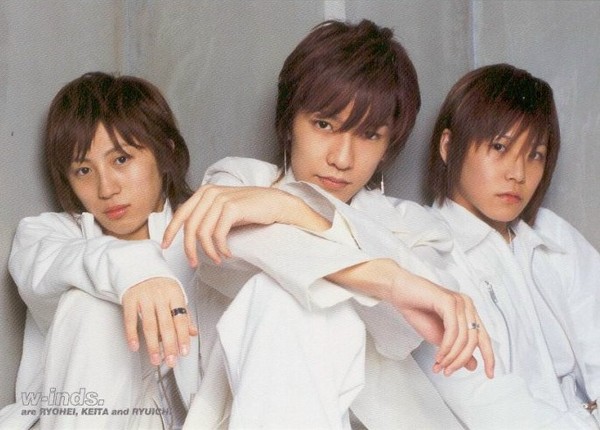 致青春!回顾学生时代攻的日本经典男团 | 键盘大柠檬