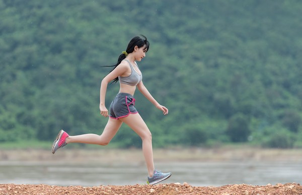 ▲▼健身,女性,跑步,慢跑,運動,健身,伏地挺身。（圖／翻攝自pixabay）