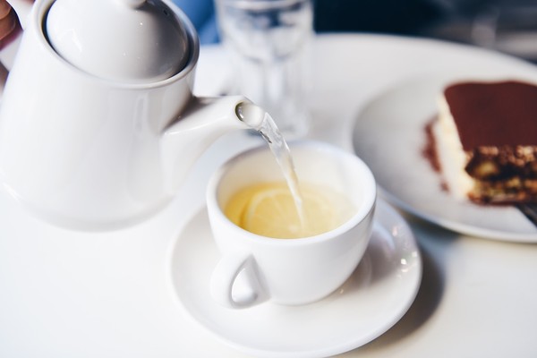 ▲喝茶,白茶,熱茶,下午茶。（圖／取自免費圖庫Pixabay）