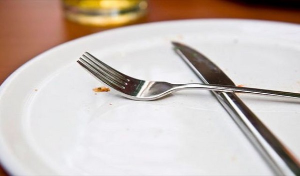 25个你必须知道的各国餐桌礼仪 | 键盘大柠檬