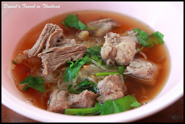 只有泰国吃得到的稀奇美食 清迈传统小吃大集