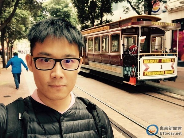 2015年06月20日 22:00郭铁人19日才从美国工作返台,一下飞机便赶录