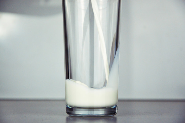 牛奶。（圖／取自LibreStock網站）