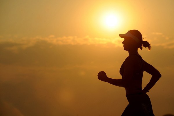 ▲晨跑、慢跑、跑步、運動、日出、夕陽。（圖／取自LibreStock）