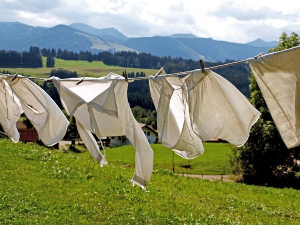 ▲曬衣服,晾衣服,洗衣服,通風。（圖／取自LibreStock）
