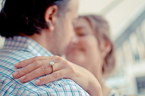 兩性,愛情健康,結婚,夫妻,戒指,鑽戒。（圖／取自librestock網站）