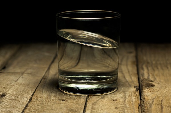 ▲水,玻璃杯,水杯。（圖／翻攝自pixabay）