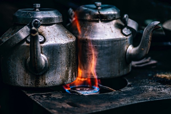 ▲燒水,茶壺,煮水,滾沸,瓦斯,熱茶,熱水。（圖／翻攝自pixabay）