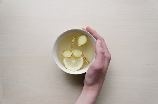 ▲薑,檸檬,熱茶,生薑檸檬水。（圖／取自免費圖庫Pixabay）