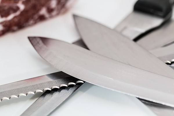 ▲▼刀子,菜刀,廚具。（圖／翻攝自pixabay）