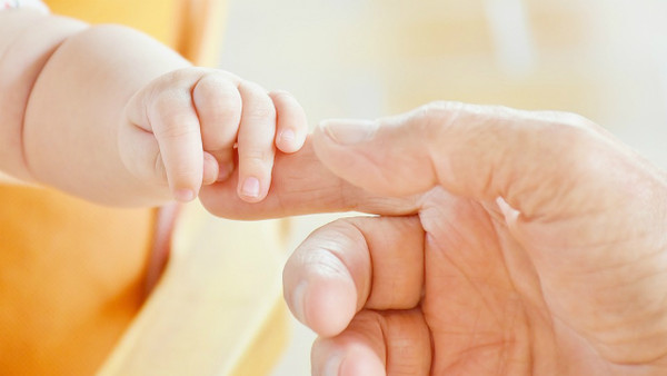 ▲▼寶寶，吸吮，手指，嬰兒，手掌，手指。（圖／取自免費圖庫Pixabay） 
