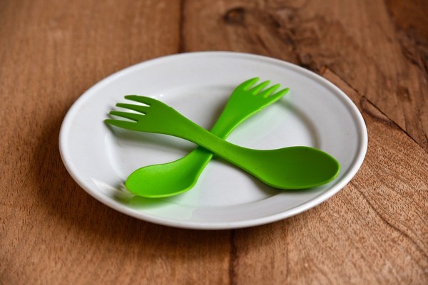 ▲塑膠餐具。（圖／pixabay）